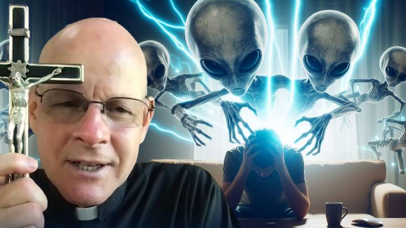 Stephen Rosetti ördögűző pap